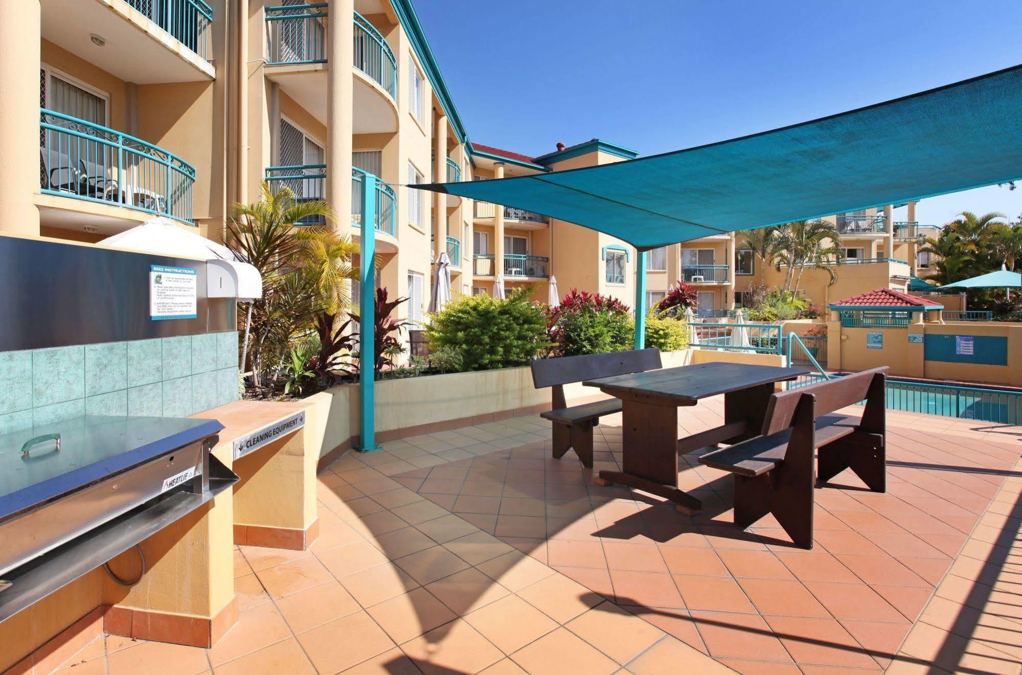 Paradise Isles Apartamentos Gold Coast Exterior foto